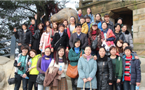 yl34511线路中心集团组织2012年国际三八妇女节登山活动
